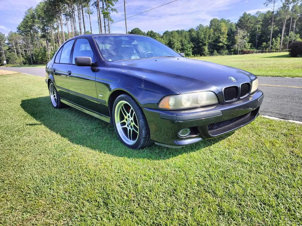 2003 BMW E39 540i - Image 2 of 10