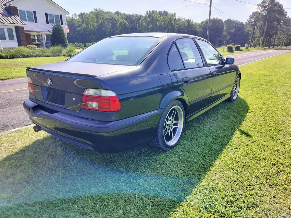 2003 BMW E39 540i - Image 4 of 10