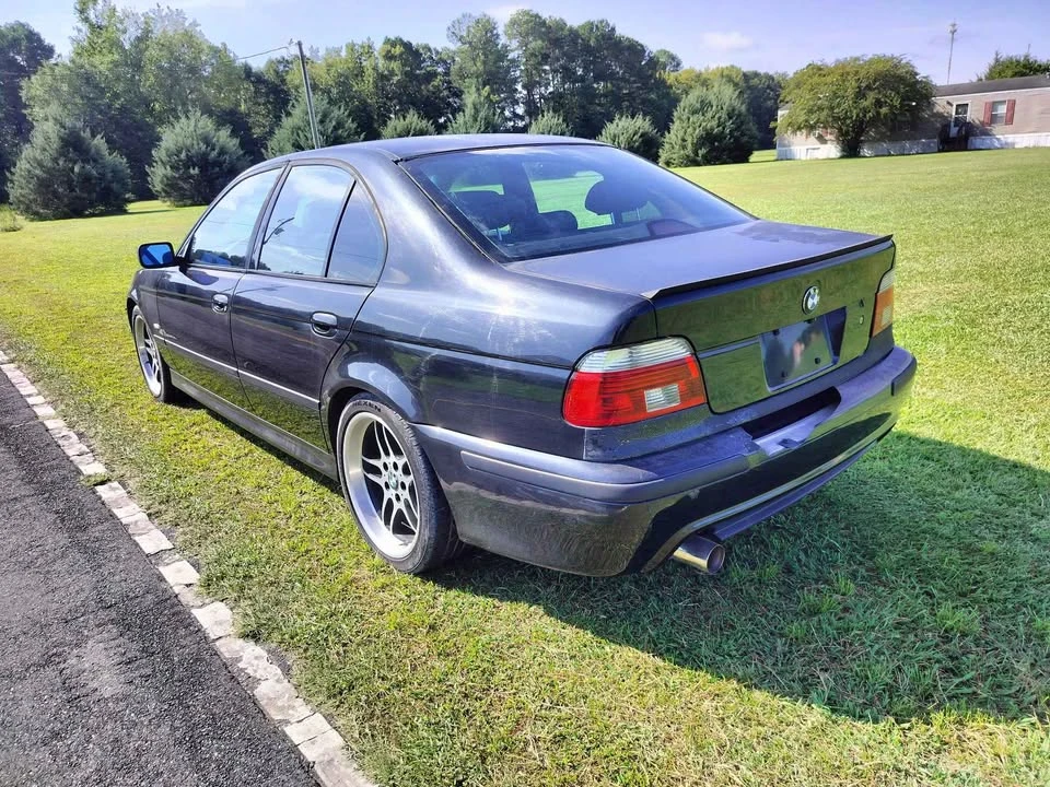 2003 BMW E39 540i - Image 3 of 10