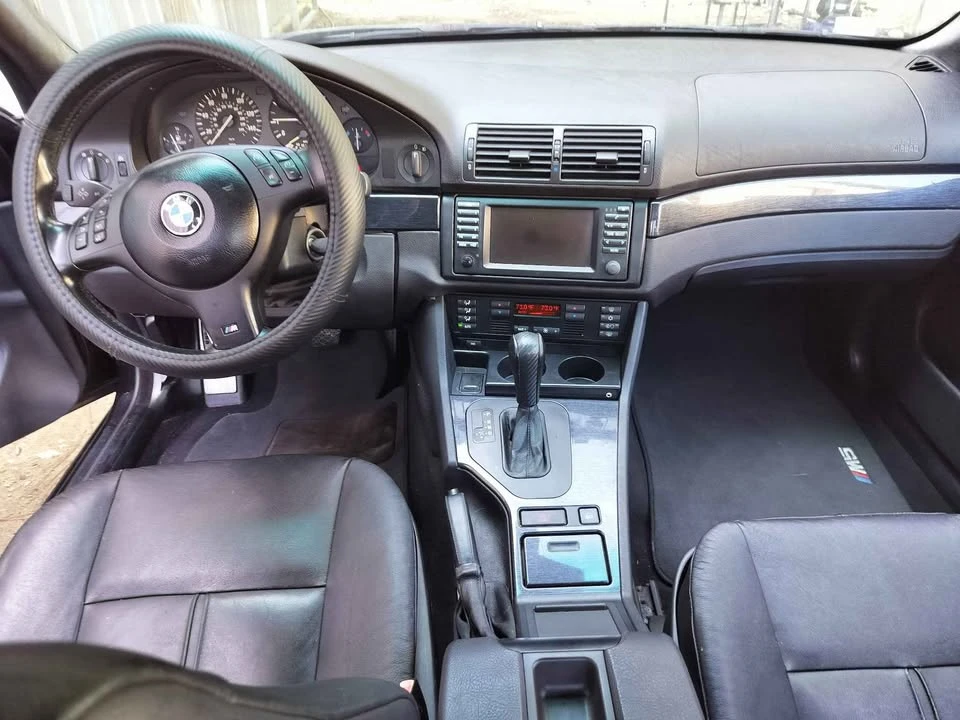 2003 BMW E39 540i - Image 6 of 10