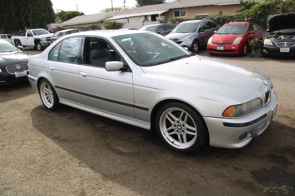 2003 BMW E39 540i - Image 11 of 21