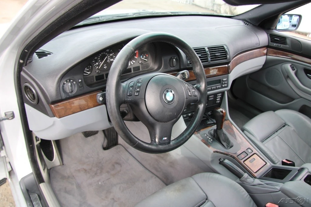2003 BMW E39 540i - Image 17 of 21
