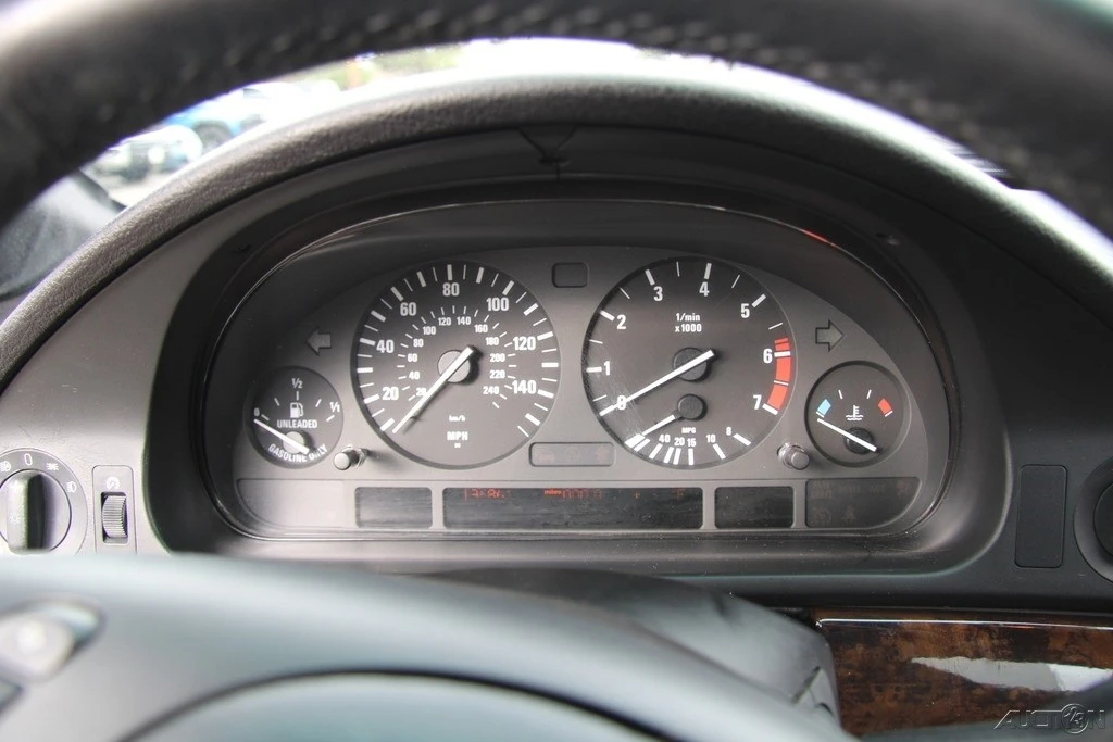 2003 BMW E39 540i - Image 18 of 21