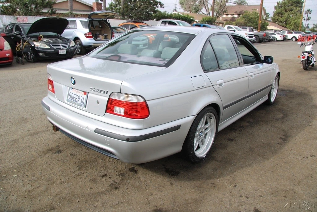 2003 BMW E39 540i - Image 9 of 21