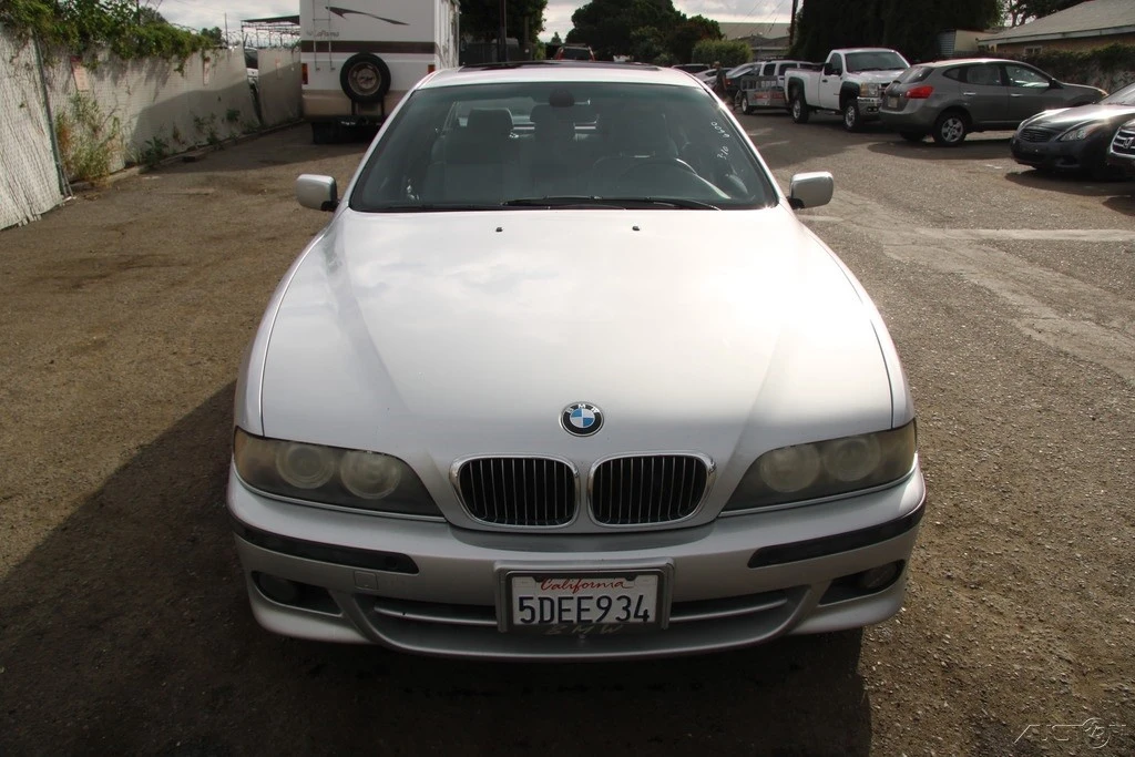 2003 BMW E39 540i - Image 12 of 21