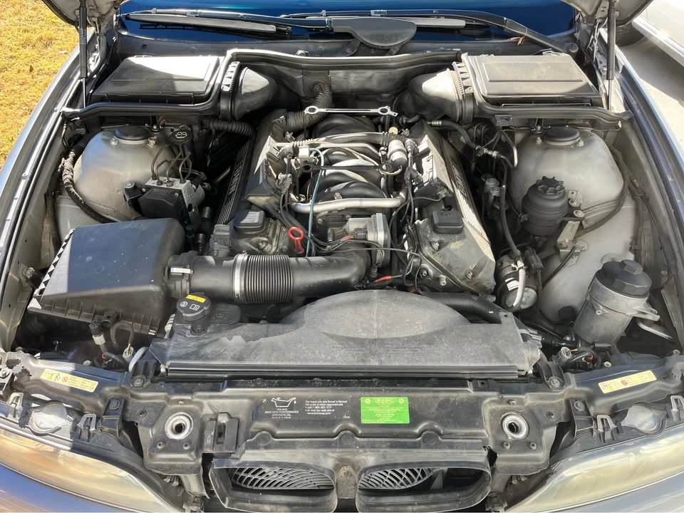 2003 BMW E39 540i - Image 9 of 9