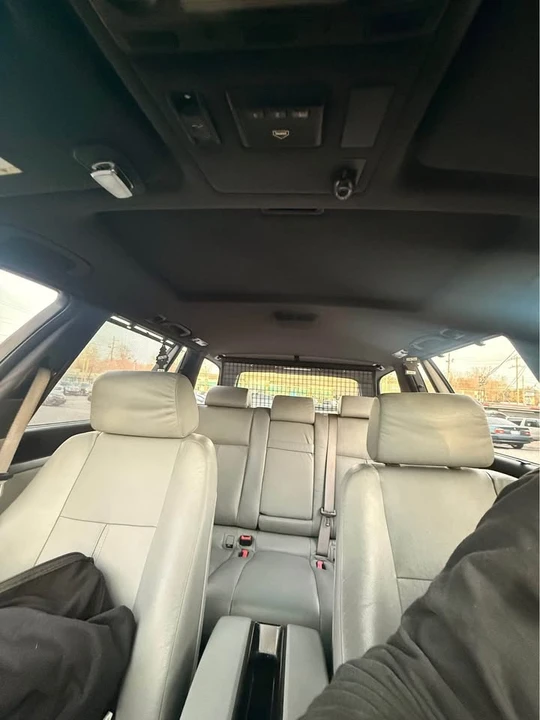 2003 BMW E39 540i - Image 6 of 9