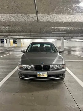 2003 BMW 5 Series 525i