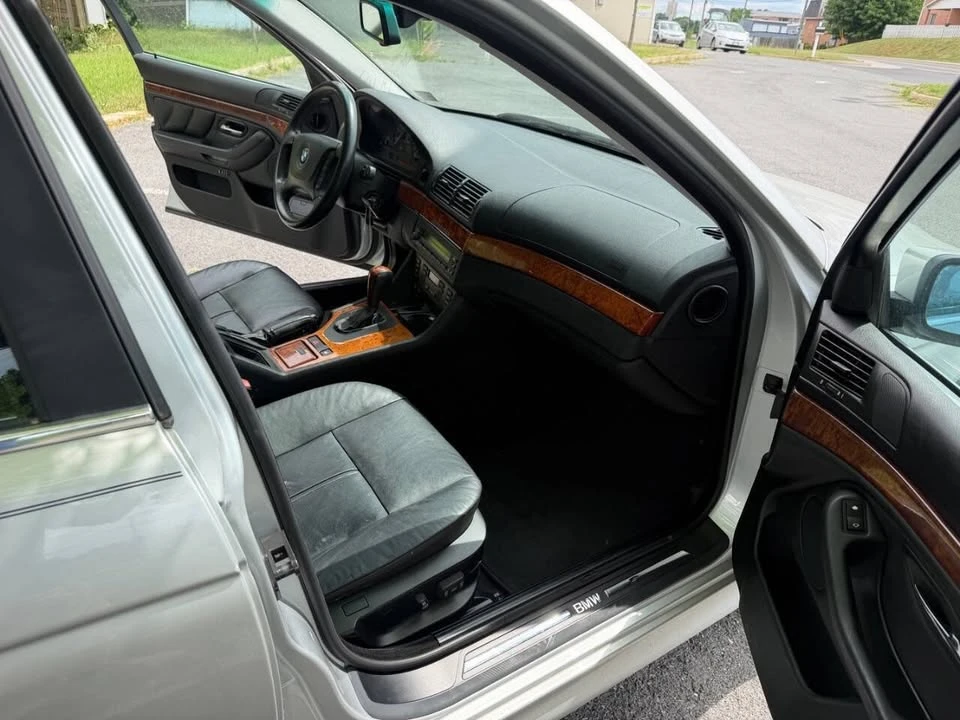 2003 BMW E39 5 Series - Image 9 of 16