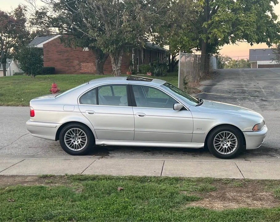 2003 BMW E39 5 Series - Image 9 of 15