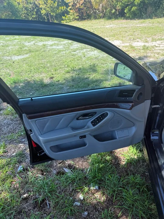 2003 BMW E39 5 Series - Image 9 of 16