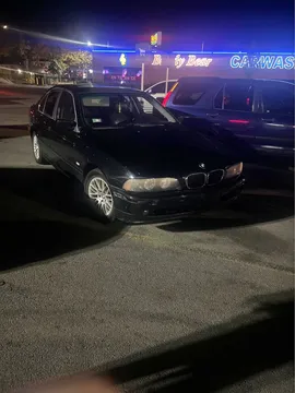2003 BMW 5 Series 530i Sedan