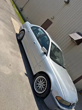 2003 BMW 530i Sedan