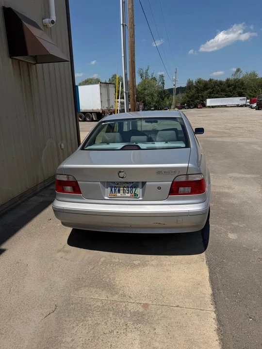 2003 BMW E39 5 Series - Image 3 of 4