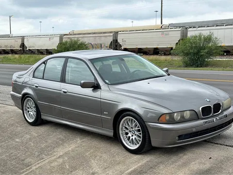 2003 BMW 5 Series 530i Sedan