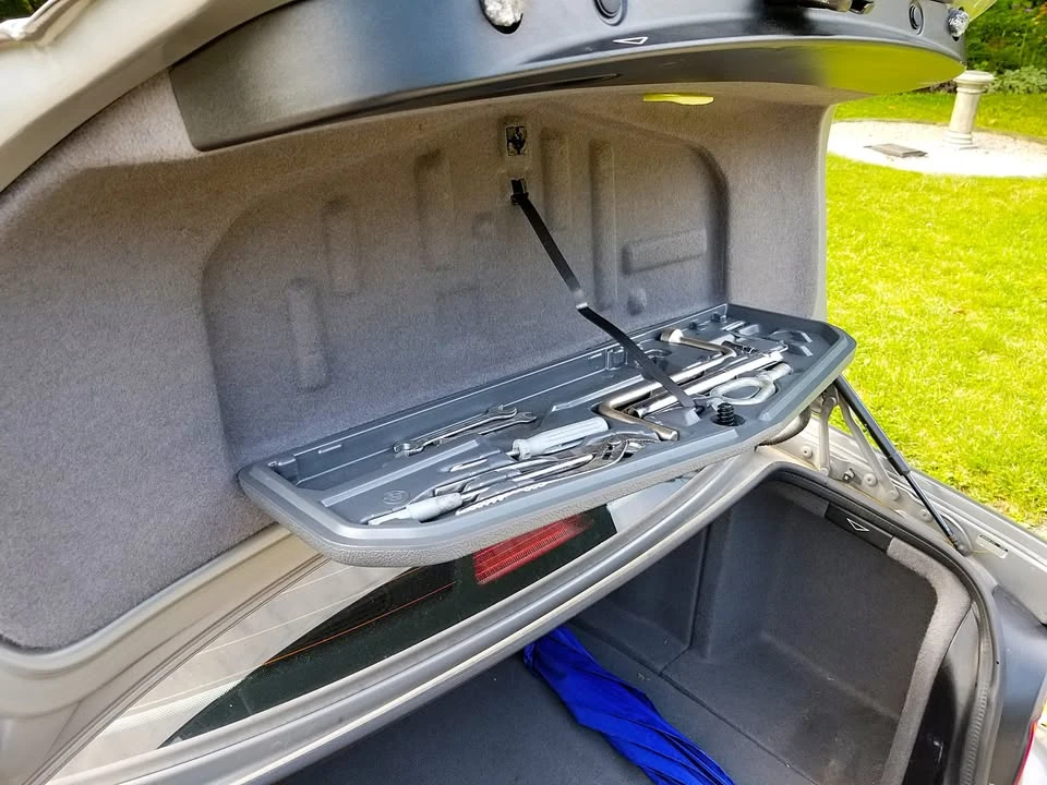 2003 BMW E39 540i - Image 11 of 16
