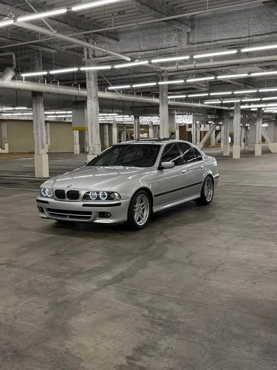2003 BMW E39 540i - Image 7 of 15