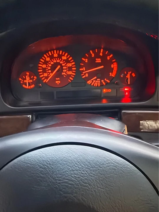 2003 BMW E39 540i - Image 4 of 9