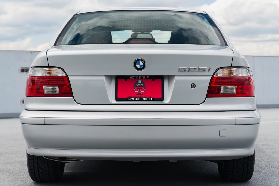 2003 BMW E39 5 Series - Image 7 of 31