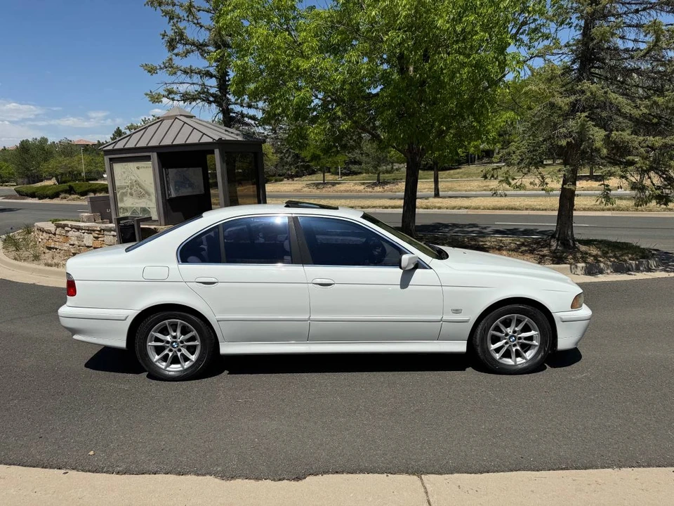 2003 BMW E39 5 Series - Image 4 of 16