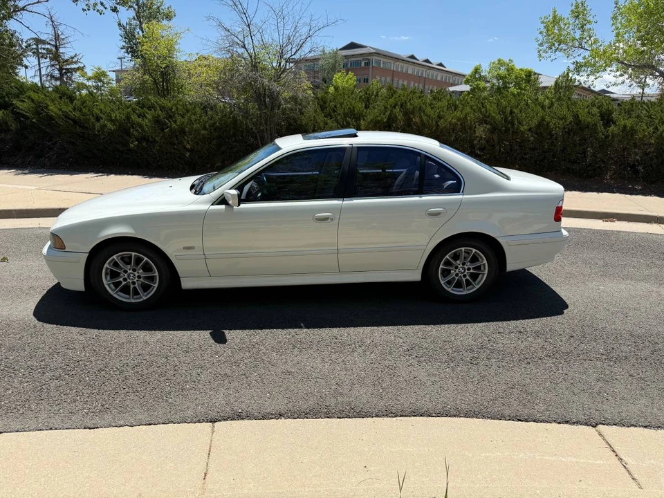 2003 BMW E39 5 Series - Image 2 of 16