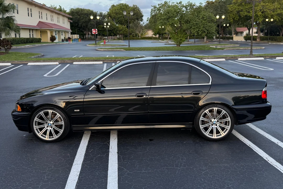 2003 BMW E39 5 Series - Image 3 of 31