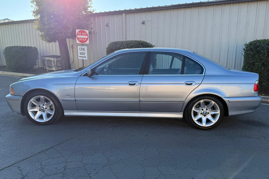 2003 BMW E39 5 Series - Image 3 of 31