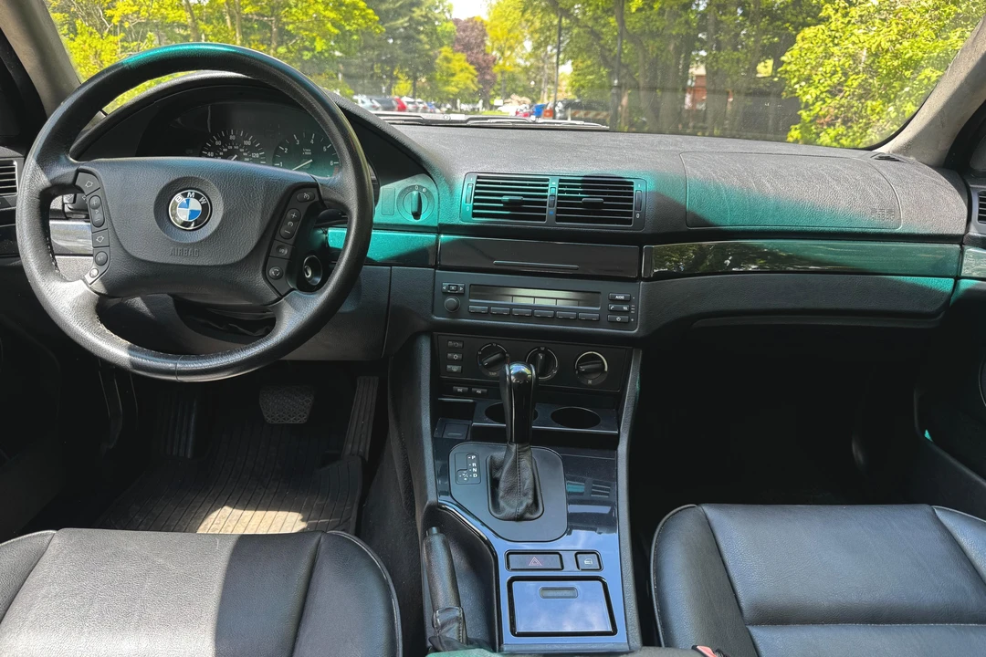 2003 BMW E39 5 Series - Image 28 of 31
