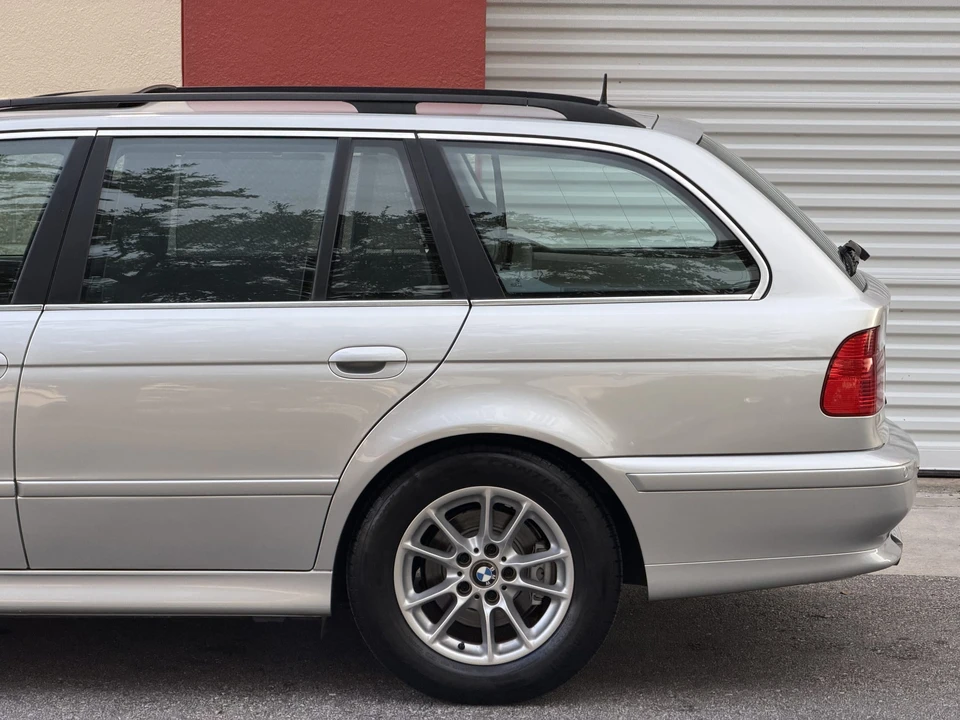 2003 BMW E39 5 Series - Image 28 of 31