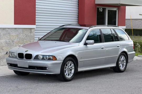 2003 BMW 525i Sport Wagon