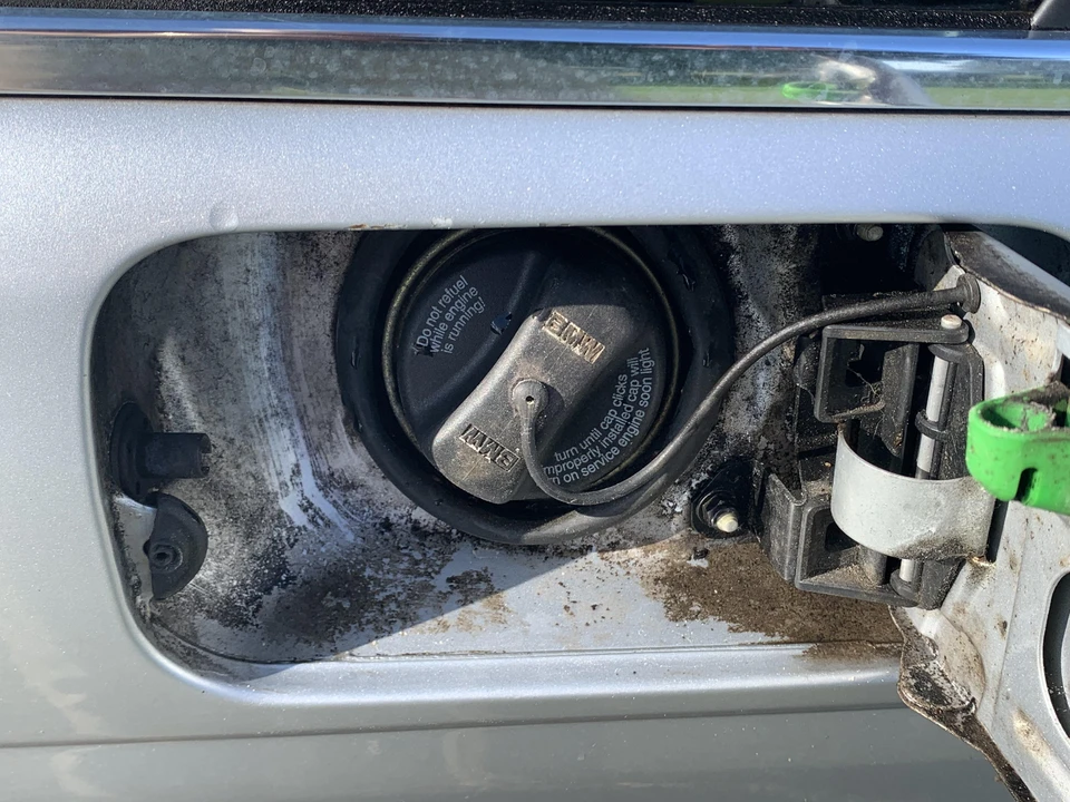 2003 BMW E39 5 Series - Image 24 of 31