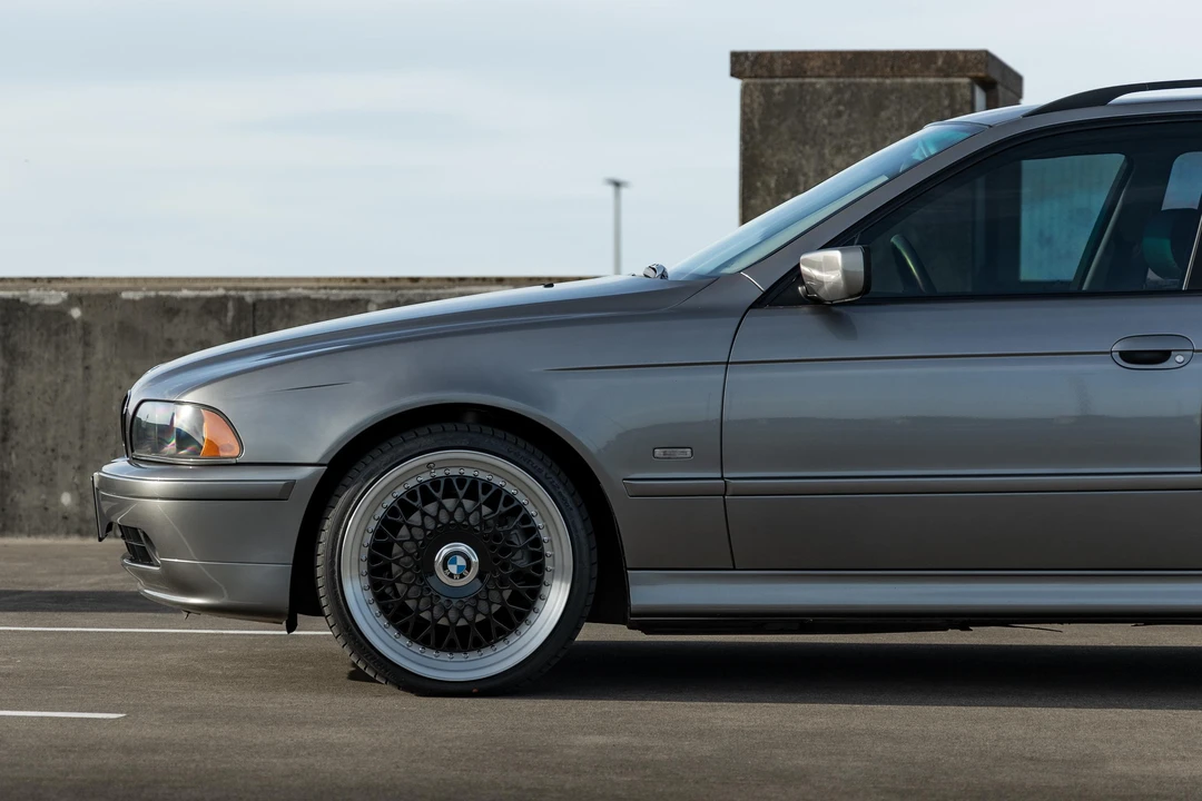 2003 BMW E39 5 Series - Image 27 of 30