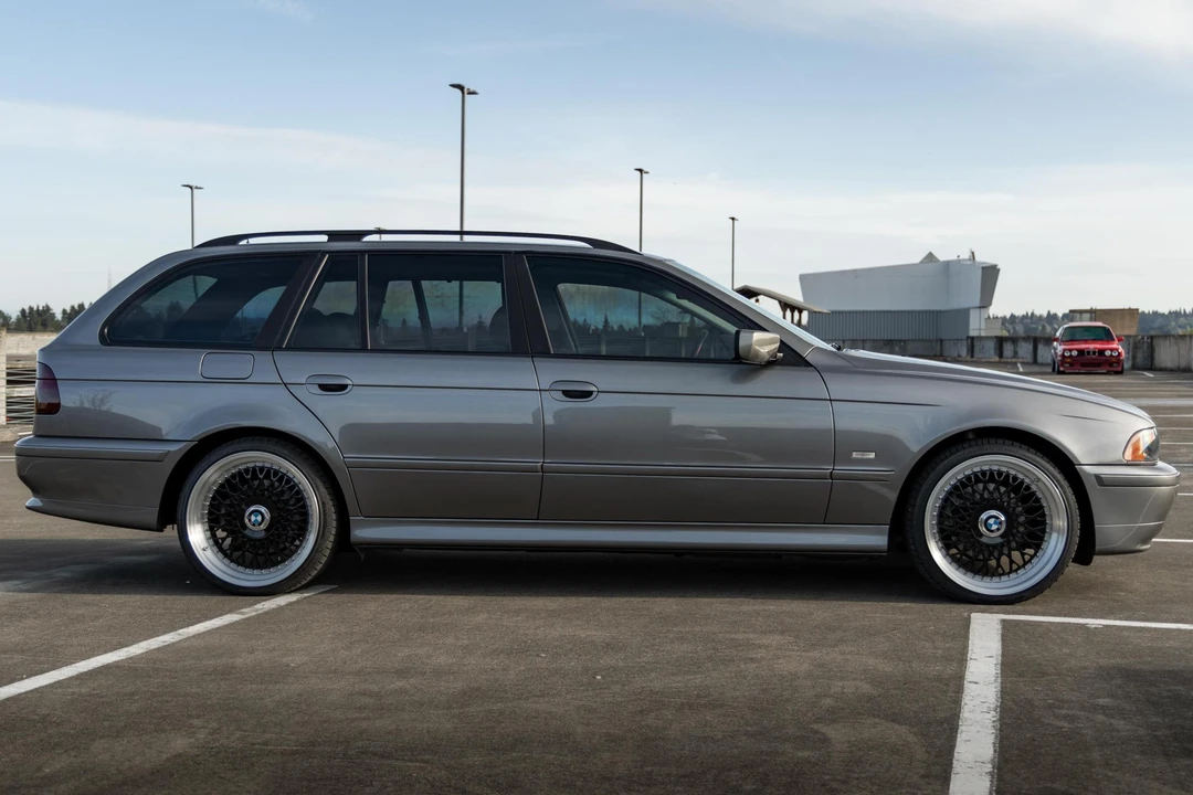 2003 BMW E39 5 Series - Image 3 of 30