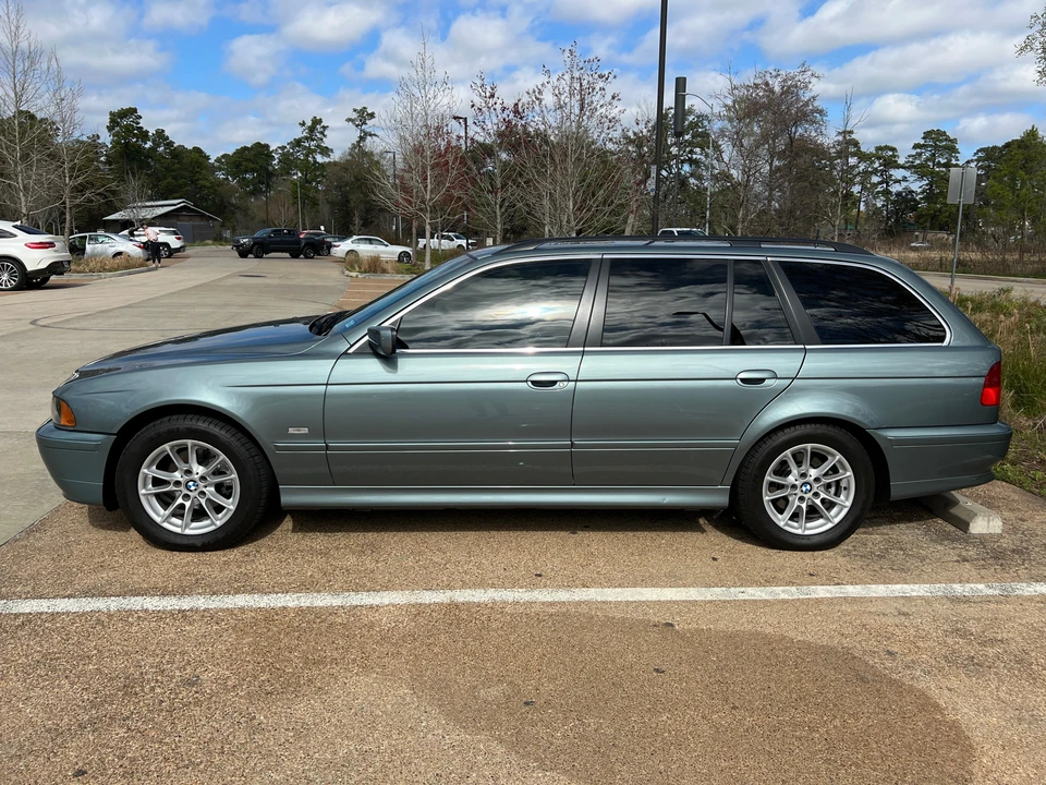 2003 BMW E39 5 Series - Image 10 of 31