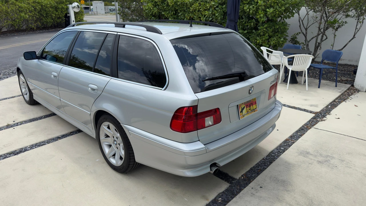 2003 BMW E39 5 Series - Image 11 of 31