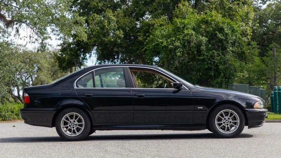 2003 BMW E39 5 Series - Image 8 of 12