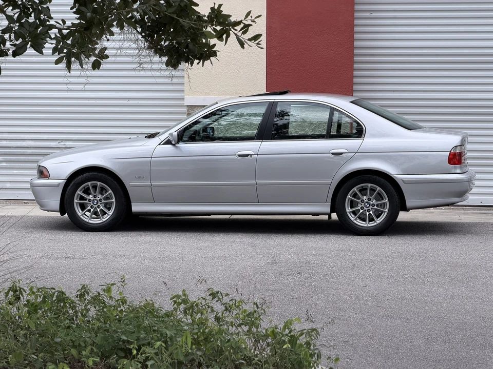 2003 BMW E39 5 Series - Image 10 of 31