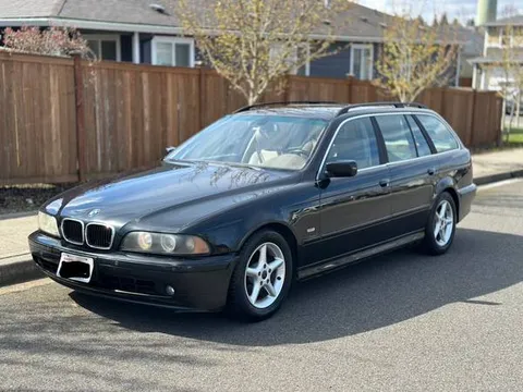 2003 BMW 525i Wagon