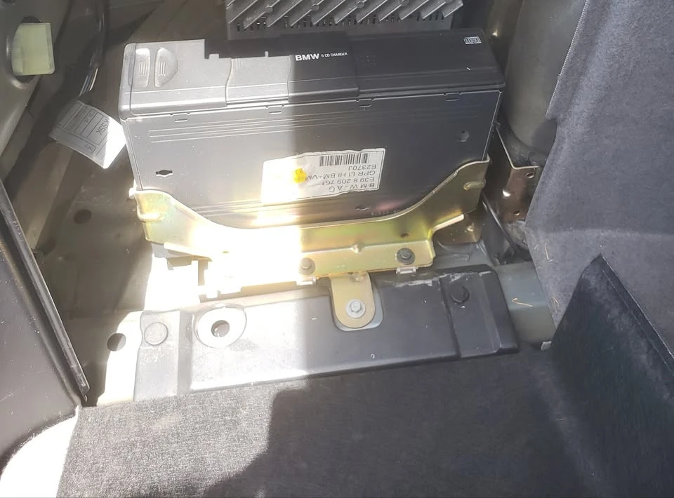 2003 BMW E39 5 Series - Image 19 of 20
