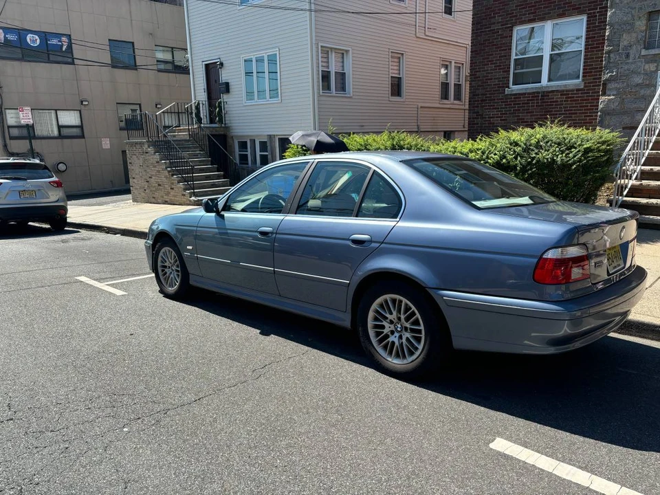 2003 BMW E39 5 Series - Image 2 of 8