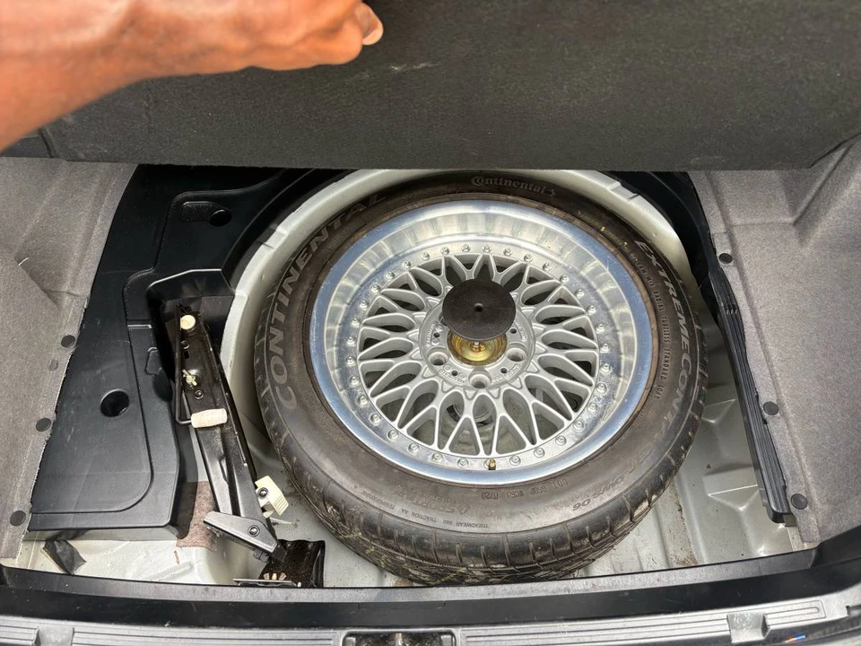 2003 BMW E39 5 Series - Image 13 of 24