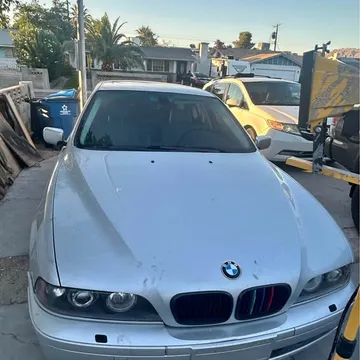 2003 BMW 530i