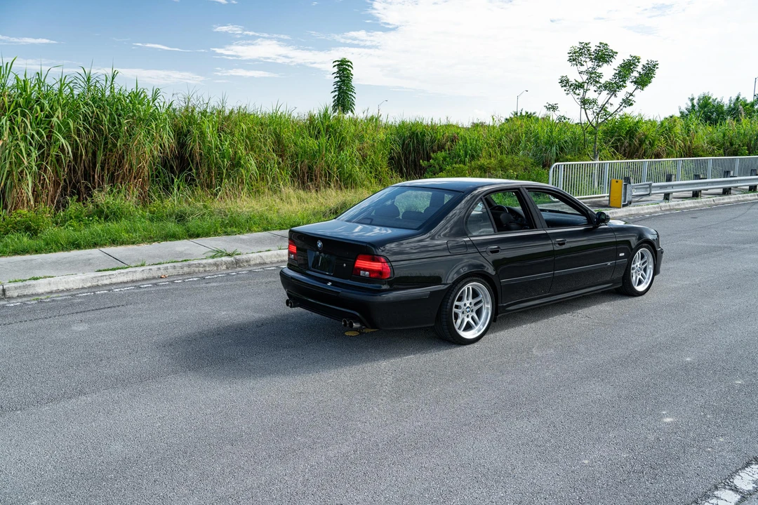 2003 BMW E39 5 Series - Image 25 of 31
