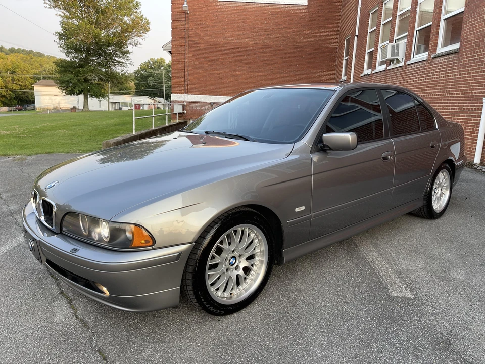 2003 BMW E39 5 Series - Image 10 of 31