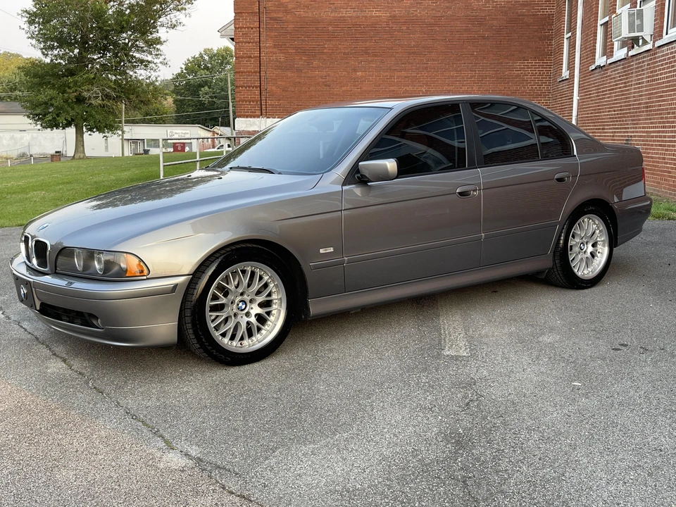 2003 BMW E39 5 Series - Image 11 of 31