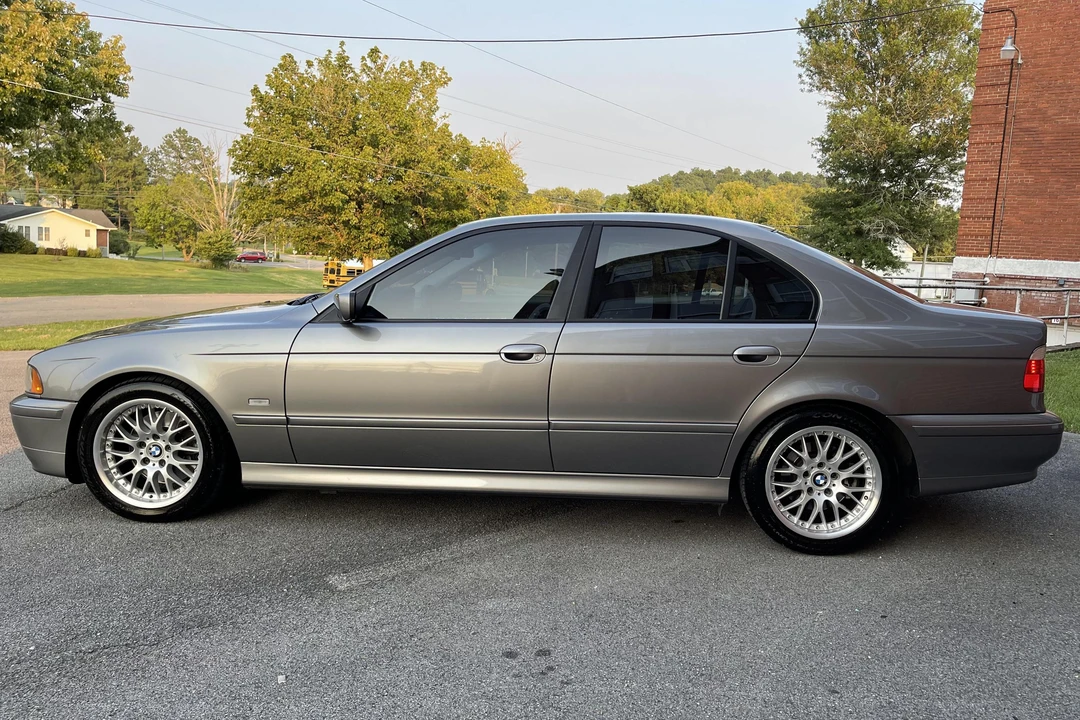 2003 BMW E39 5 Series - Image 3 of 31