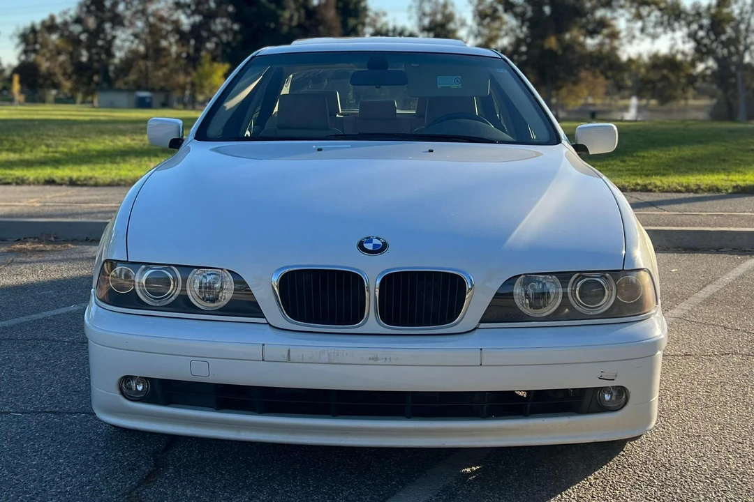 2003 BMW E39 5 Series - Image 2 of 31
