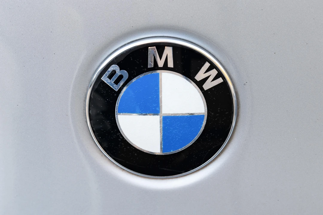 2003 BMW E39 5 Series - Image 29 of 31