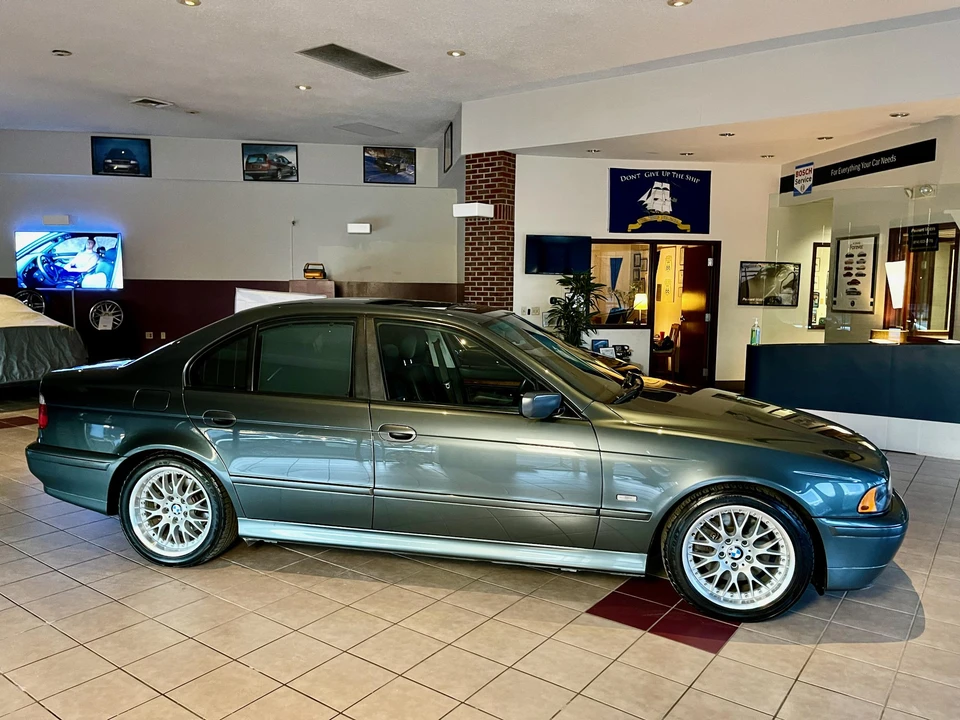 2003 BMW E39 5 Series - Image 9 of 31