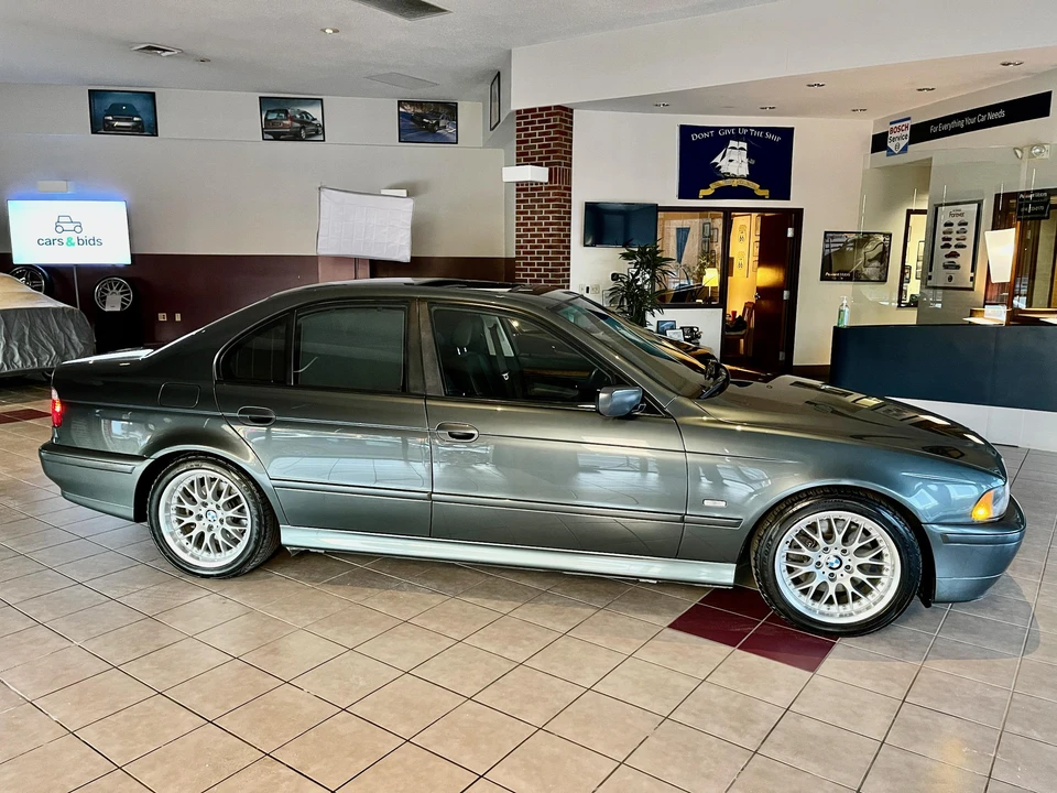 2003 BMW E39 5 Series - Image 10 of 31